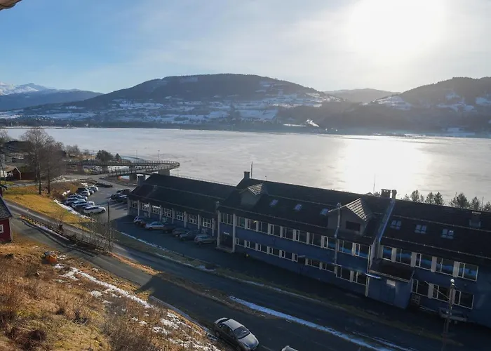 Folkehogskule